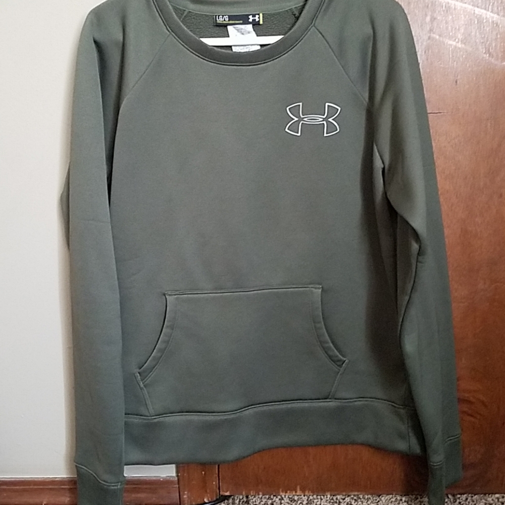 Under Armour Sweatshirt